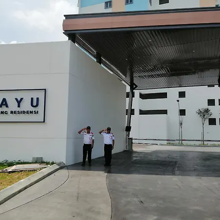 Seremban Pool View 5-6 Pax Suite Exterior photo