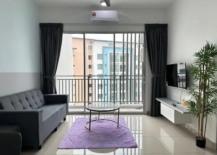 Seremban Pool View 5-6 Pax Suite