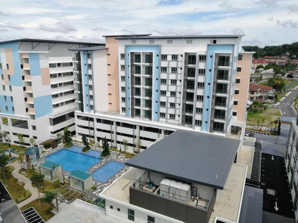 Pool View 5-6 Pax * Seremban