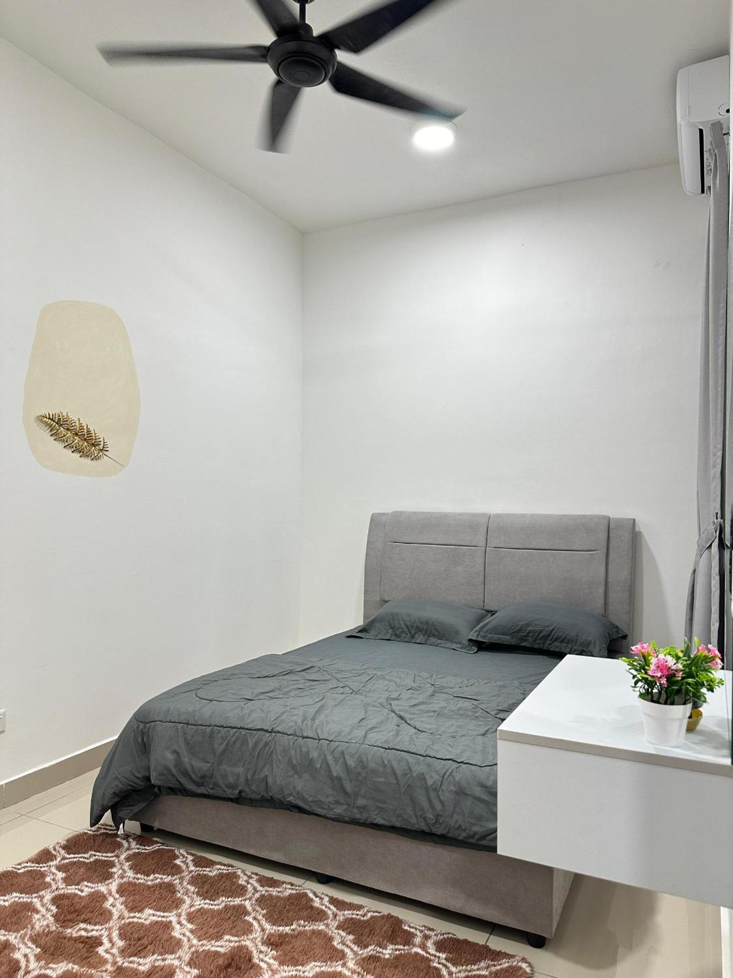 Pool View 5-6 Pax Apartment *